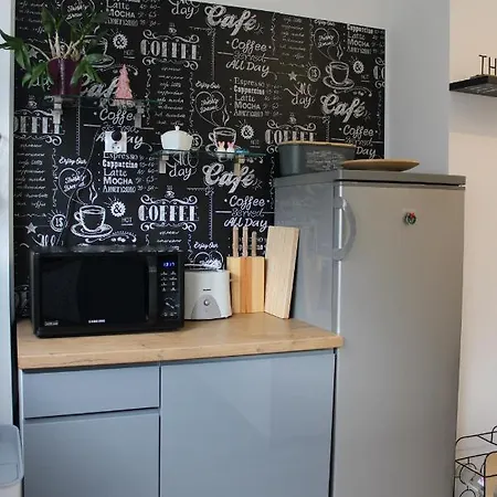 Izzy Apartament *