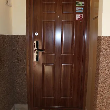 Izzy Apartament *