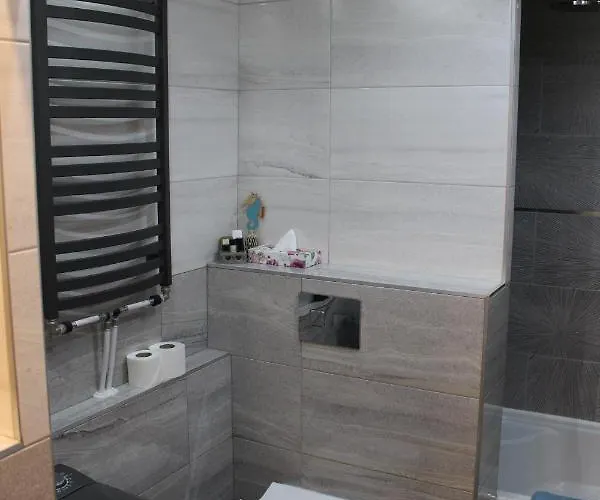 Izzy Apartament Apartment Miskolc