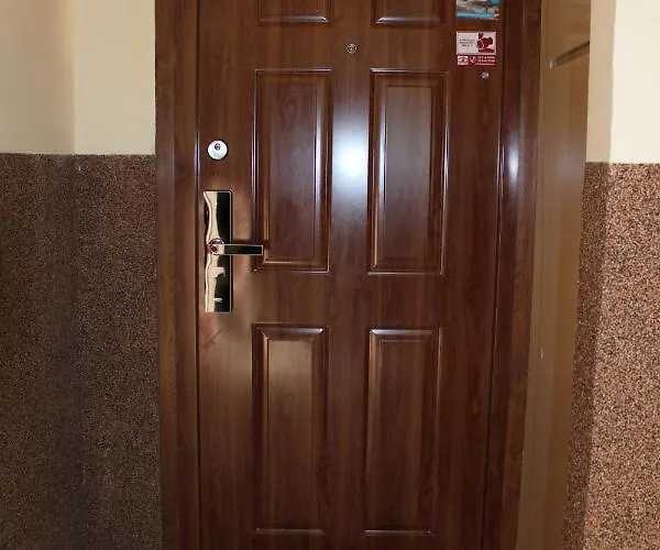 Izzy Apartament *